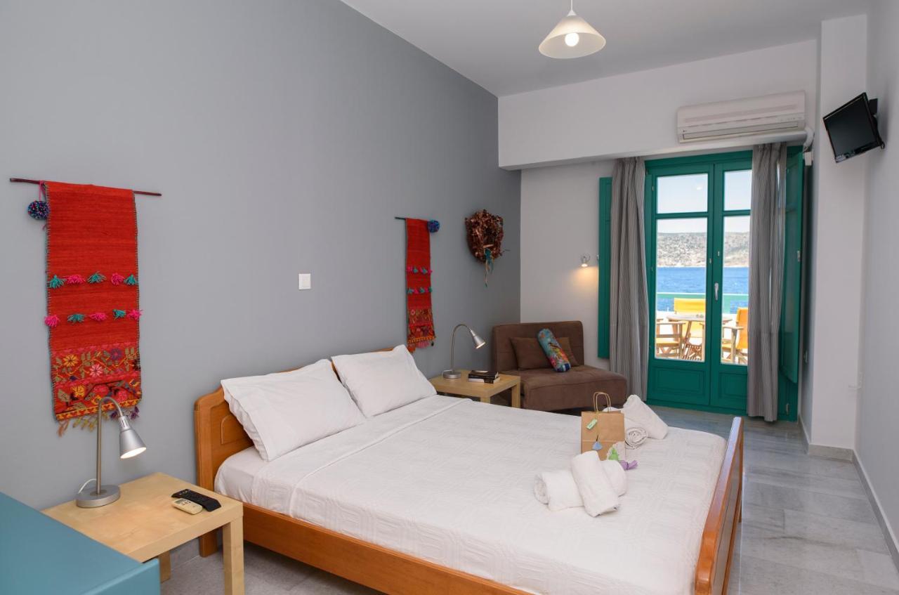 Porto Katapola Pension Extérieur photo